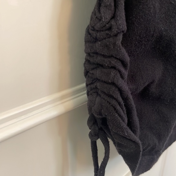 Long Black Shirt with Ruching. - Picture 3 of 4